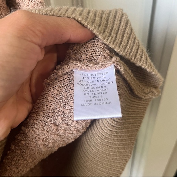 Umgee Womens Pullover Sweater Dress Size Small - Picture 3 of 4